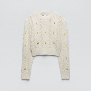 ZARA M Sweater Cropped white cream yellow embroidered floral flowers puff sleeve
